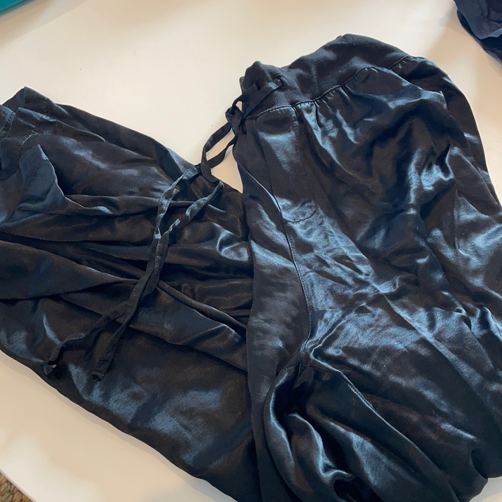 PJ Harlows lounge pants black large